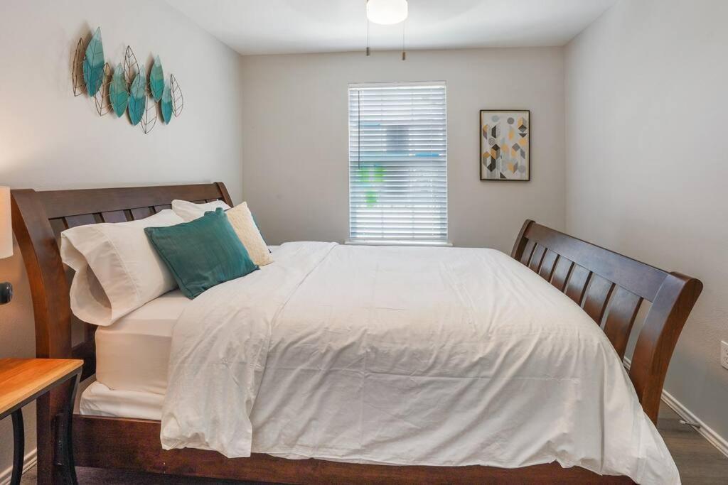 Cozy Two Bedroom Home Minutes From Downtown! Houston Zewnętrze zdjęcie