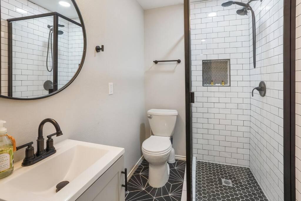 Cozy Two Bedroom Home Minutes From Downtown! Houston Zewnętrze zdjęcie